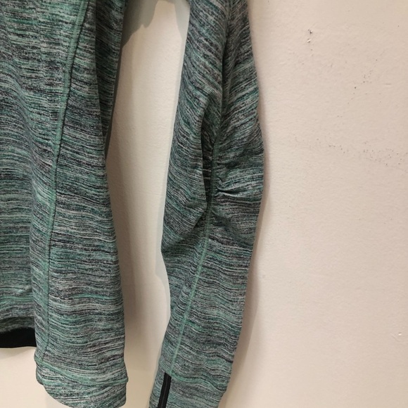 Lululemon Longsleeve top - Picture 3 of 6